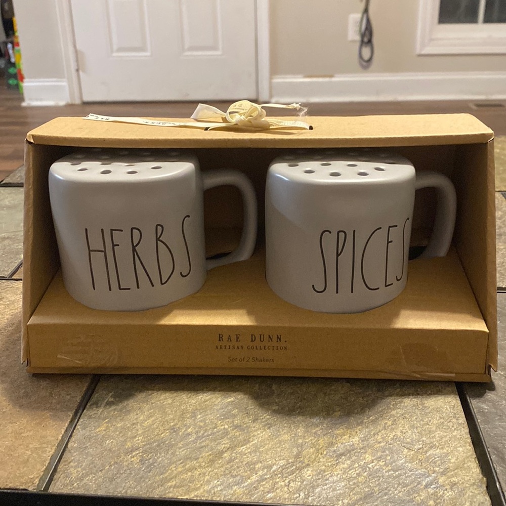 Rae Dunn herbs and spices shaker